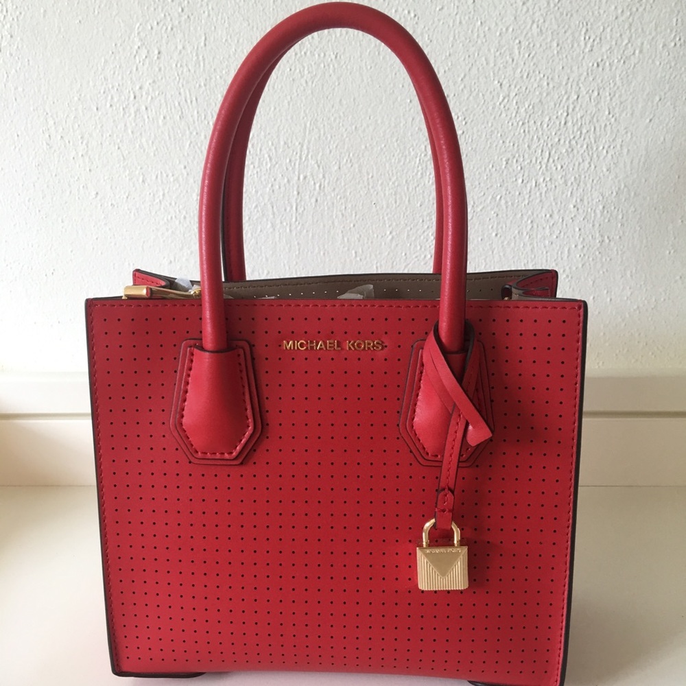 Michael Kors-Mercer (small)